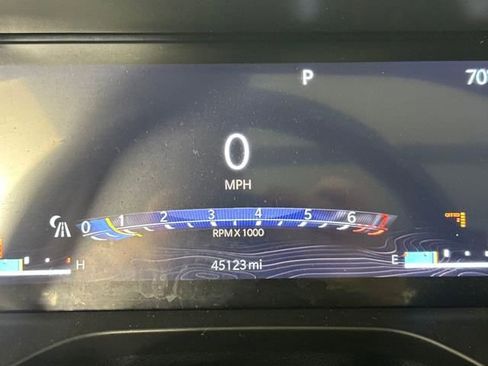 Used 2022 Jeep Grand Cherokee L Overland w/ Advanced Protech Group III image 18