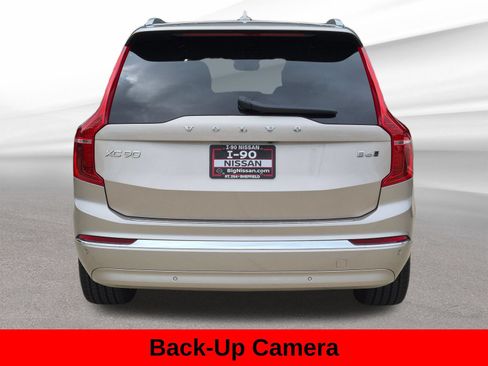 Used 2023 Volvo XC90 B6 Plus w/ Protection Package AWD/4WD image 7