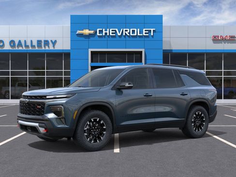 New 2026 Chevrolet Traverse Z71 image 2