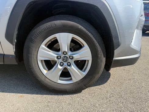 Used 2019 Toyota RAV4 XLE w/ All Weather Liner Package AWD/4WD image 5