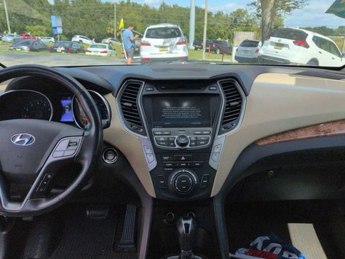 Used 2014 Hyundai Santa Fe Sport 2.0T w/ Technology Package 05 FWD image 23