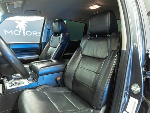 Used 2020 Toyota Tundra SR5 w/ SR5 Leather Package image 9