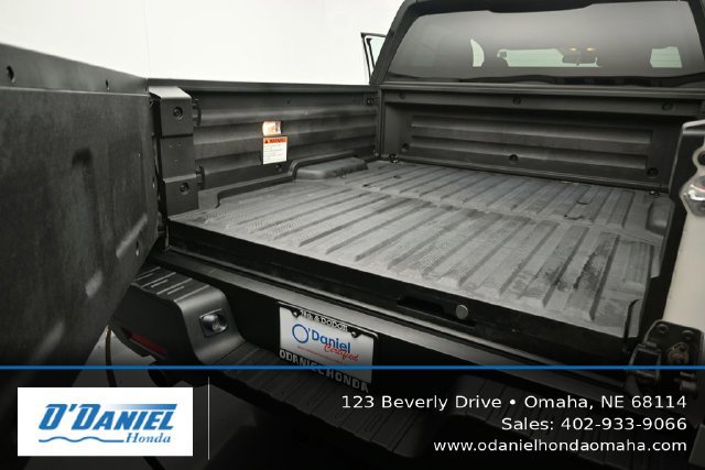 Used 2023 Honda Ridgeline Sport image 37