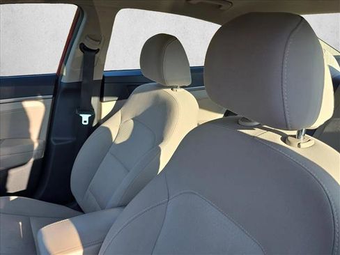 Used 2017 Hyundai Elantra SE w/ SE A/T Tech Package 03 image 15