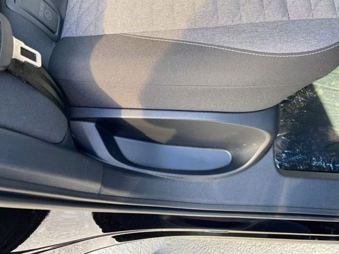 New 2025 Volkswagen Tiguan S image 50