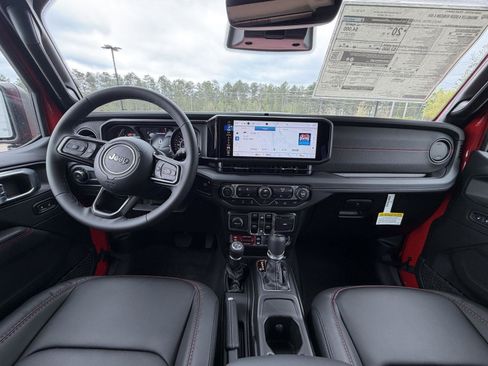 New 2026 Jeep Wrangler Unlimited Rubicon AWD/4WD image 7