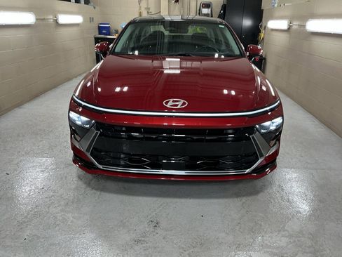 Certified 2024 Hyundai Sonata SEL w/ Convenience Package image 1