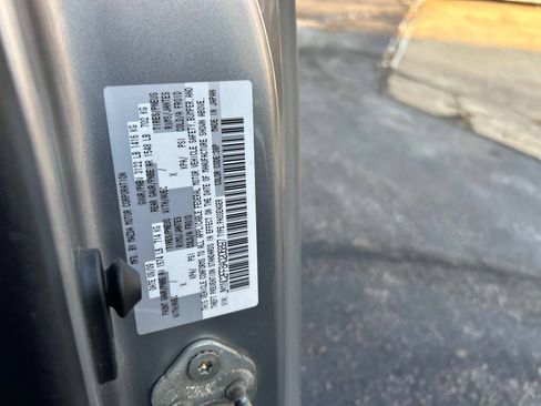 Used 2010 MAZDA MX-5 Miata Grand Touring w/ Premium Pkg image 32