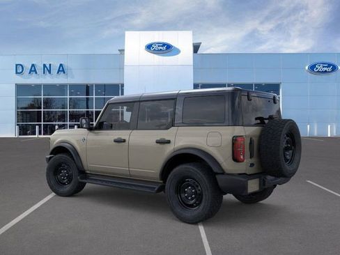 New 2026 Ford Bronco Outer Banks image 4