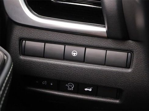 Certified 2024 Nissan Rogue SL w/ SL Premium Package image 21