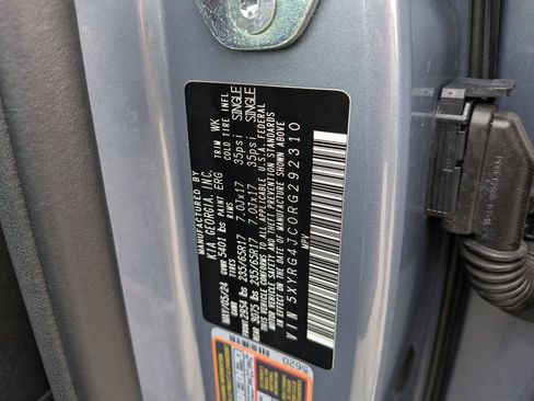 Certified 2024 Kia Sorento LX FWD image 36