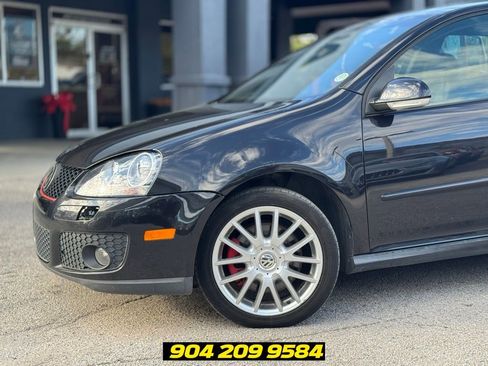 Used 2007 Volkswagen GTI 2-Door FWD image 3