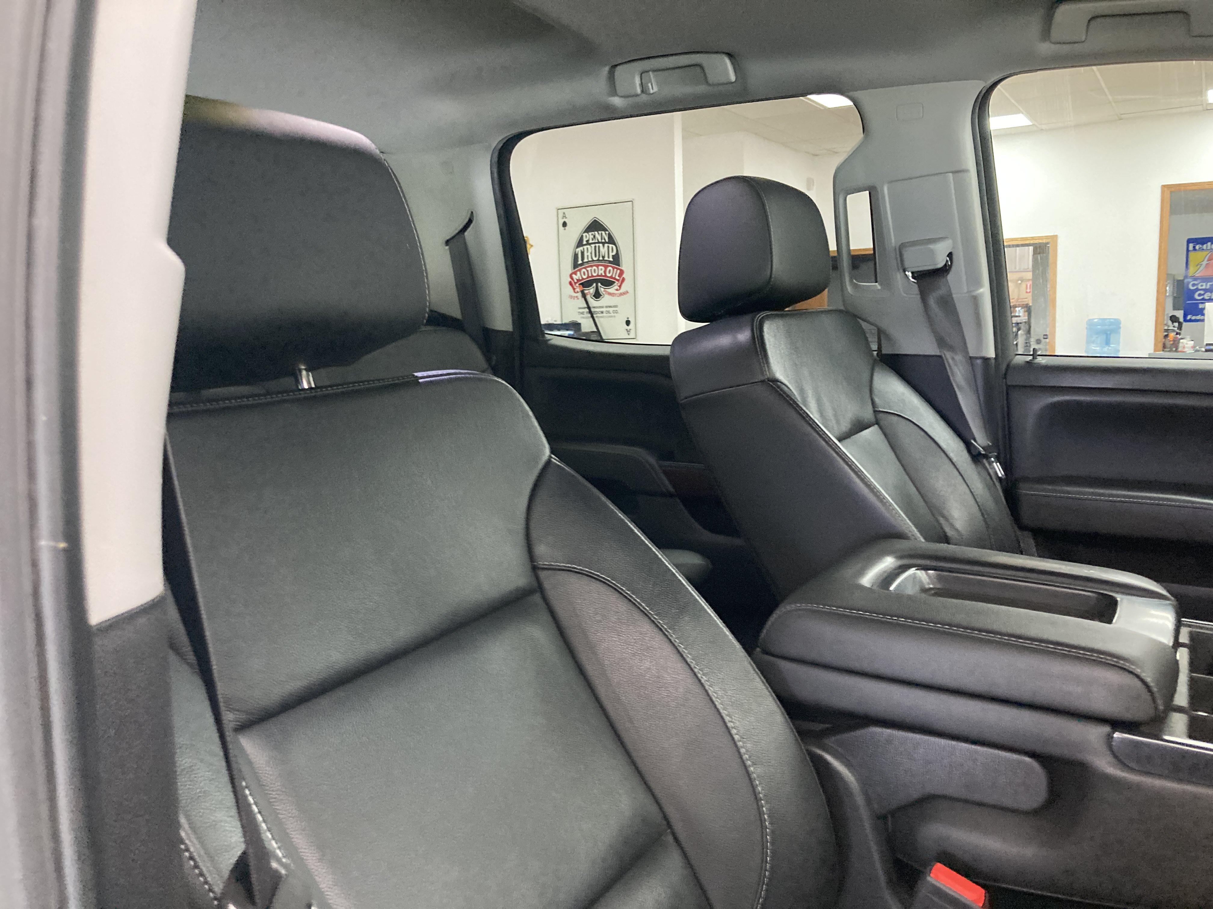 Used 2019 GMC Sierra 2500 SLT w/ Duramax Plus Package AWD/4WD image 21