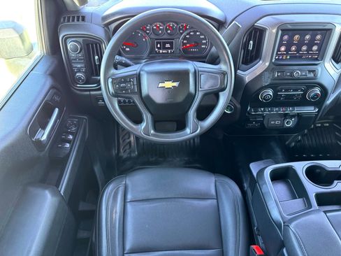 Used 2024 Chevrolet Silverado 3500 W/T image 21