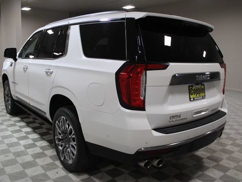 Used 2024 GMC Yukon Denali Ultimate AWD/4WD image 10