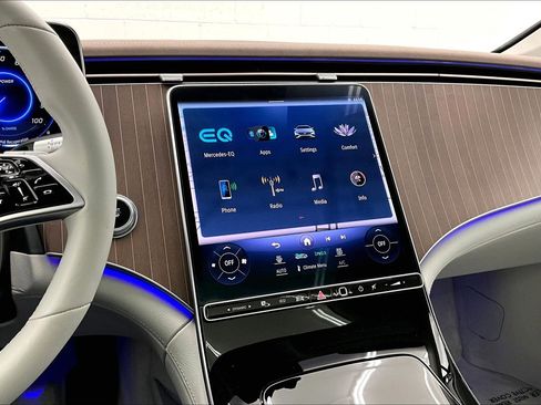 Certified 2022 Mercedes-Benz EQS 450+ Sedan image 5