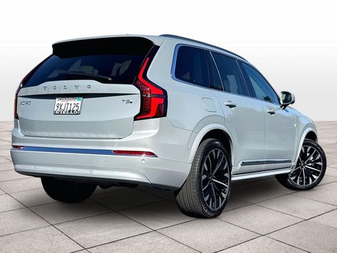 Used 2026 Volvo XC90 T8 Ultra w/ Protection Package Premier AWD/4WD image 16