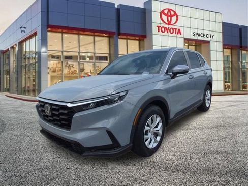 Used 2024 Honda CR-V LX image 2