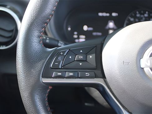 Used 2024 Nissan Kicks SR w/ SR Premium Package image 15