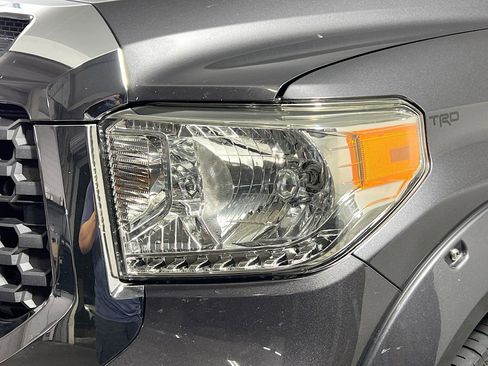 Used 2019 Toyota Tundra SR5 w/ SR5 Upgrade Package RWD image 12