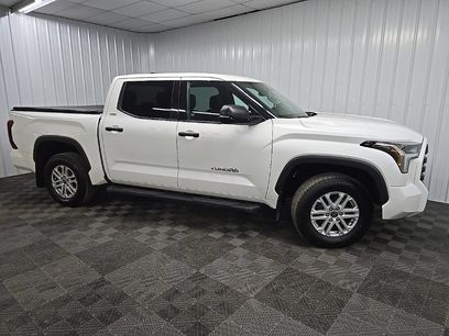Used 2022 Toyota Tundra SR5 w/ SR5 Convenience Package