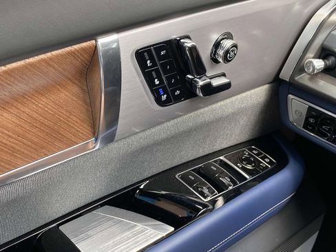 New 2026 Cadillac Vistiq Premium Luxury image 25