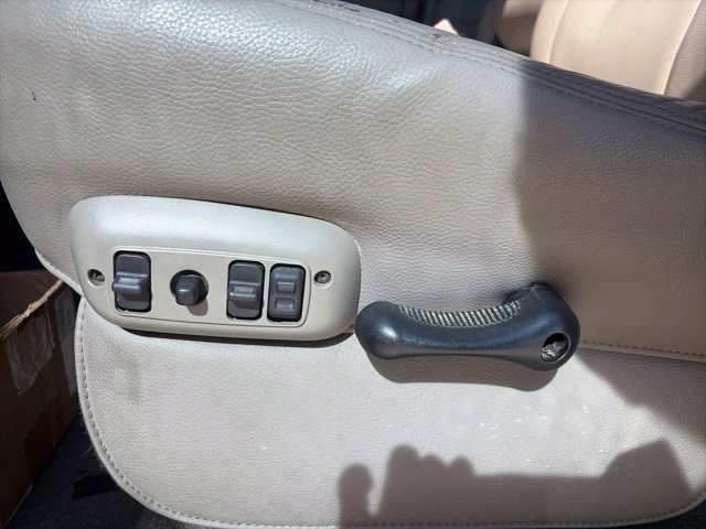 Used 2002 Dodge Ram 1500 Truck 2WD Quad Cab image 9