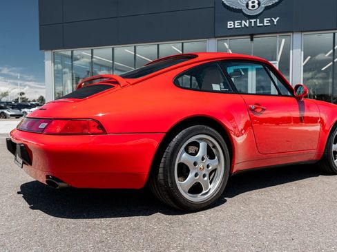 Used 1995 Porsche 911 Carrera RWD image 13