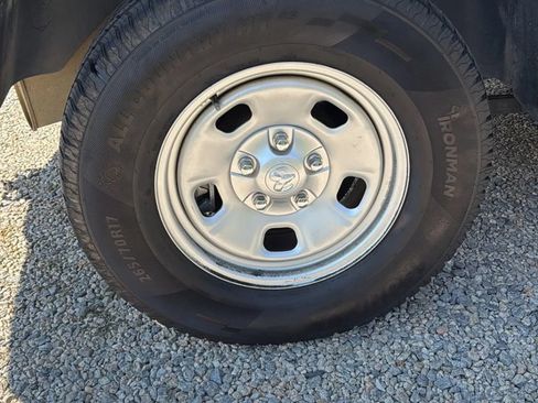 Used 2018 RAM 1500 Tradesman w/ Popular Equipment Group AWD/4WD image 41