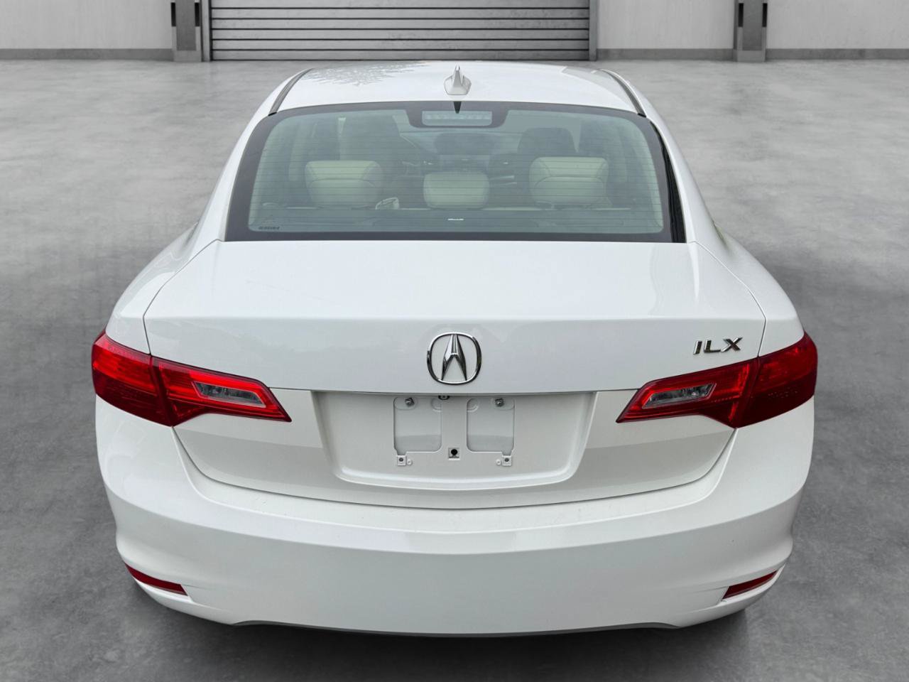 Used 2015 Acura ILX w/ Technology Package FWD image 36