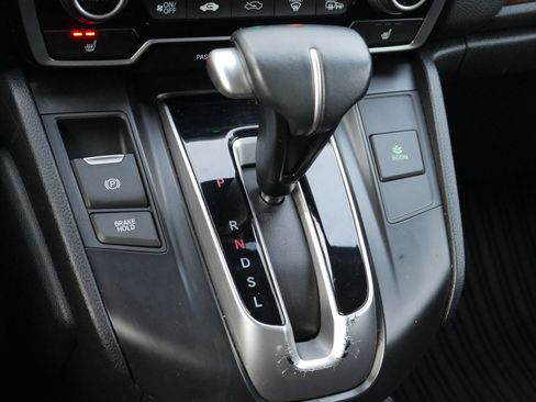 Used 2018 Honda CR-V Touring image 16