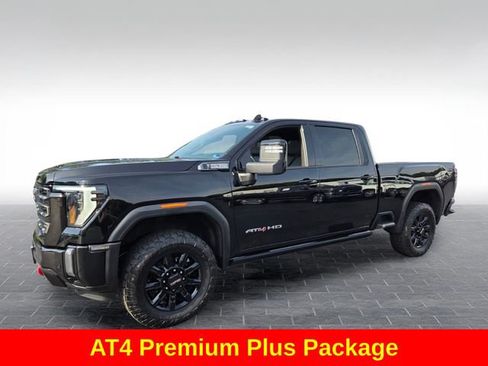 Used 2024 GMC Sierra 2500 AT4 w/ AT4 Premium Plus Package AWD/4WD image 4