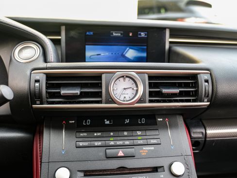 Used 2017 Lexus RC 350 F Sport image 29