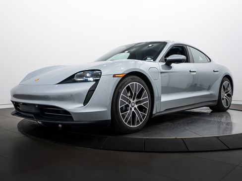 Certified 2021 Porsche Taycan image 1