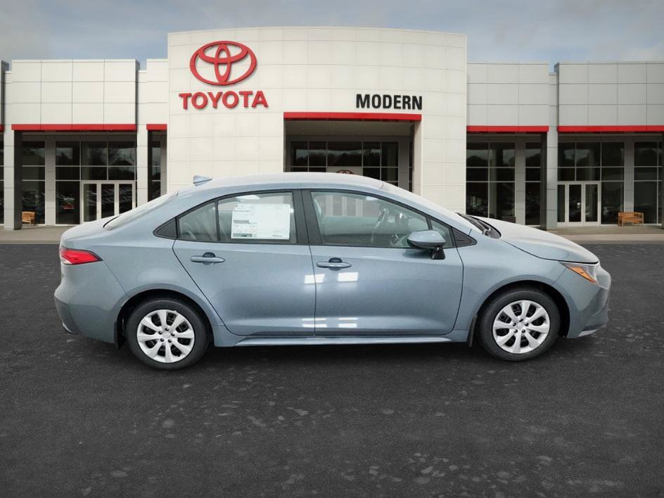 New 2027 Toyota Corolla LE FWD image 7