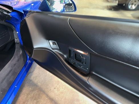 Used 1996 Chevrolet Corvette Coupe image 55