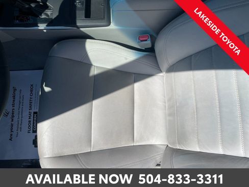 Certified 2017 Toyota Camry XLE image 34