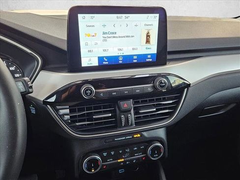 Used 2022 Ford Escape SE w/ Convenience Package image 12