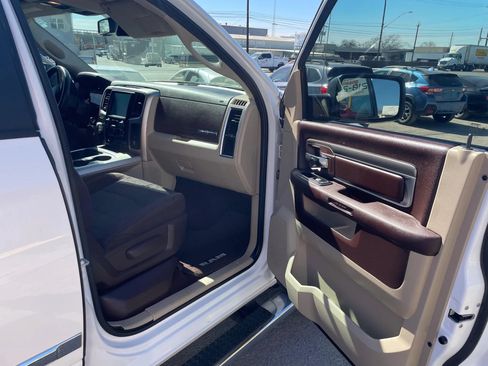 Used 2016 RAM 1500 Lone Star AWD/4WD image 10