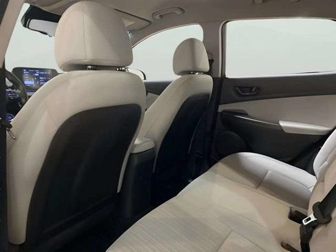 Used 2022 Hyundai Kona SEL FWD image 34