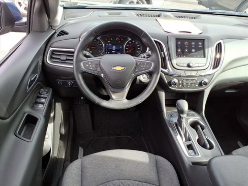 Certified 2024 Chevrolet Equinox LT w/ LPO, Floor Liner Package image 12