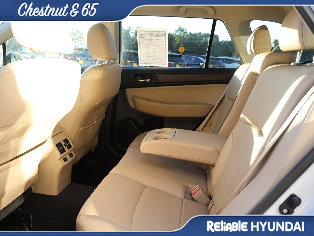 Used 2016 Subaru Outback 3.6R Limited AWD/4WD image 18