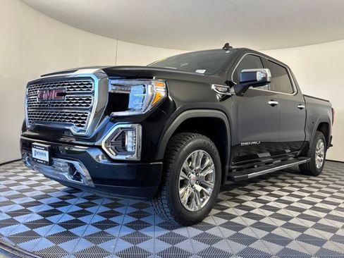 Used 2020 GMC Sierra 1500 Denali w/ Technology Package AWD/4WD image 2