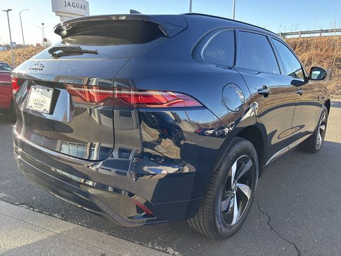 Certified 2025 Jaguar F-PACE R-Dynamic S image 8