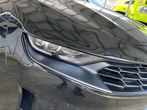 Used 2021 Chevrolet Camaro LT w/ RS Package image 26