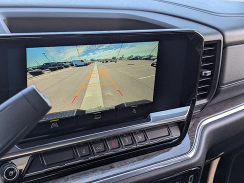 Certified 2025 Chevrolet Silverado 2500 LTZ w/ LTZ Convenience Package image 28