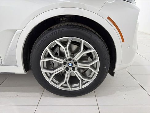 Certified 2023 BMW X7 xDrive40i w/ Premium Package image 51