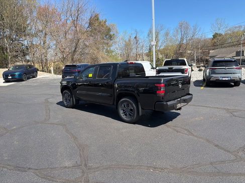 New 2026 Nissan Frontier SV AWD/4WD image 3