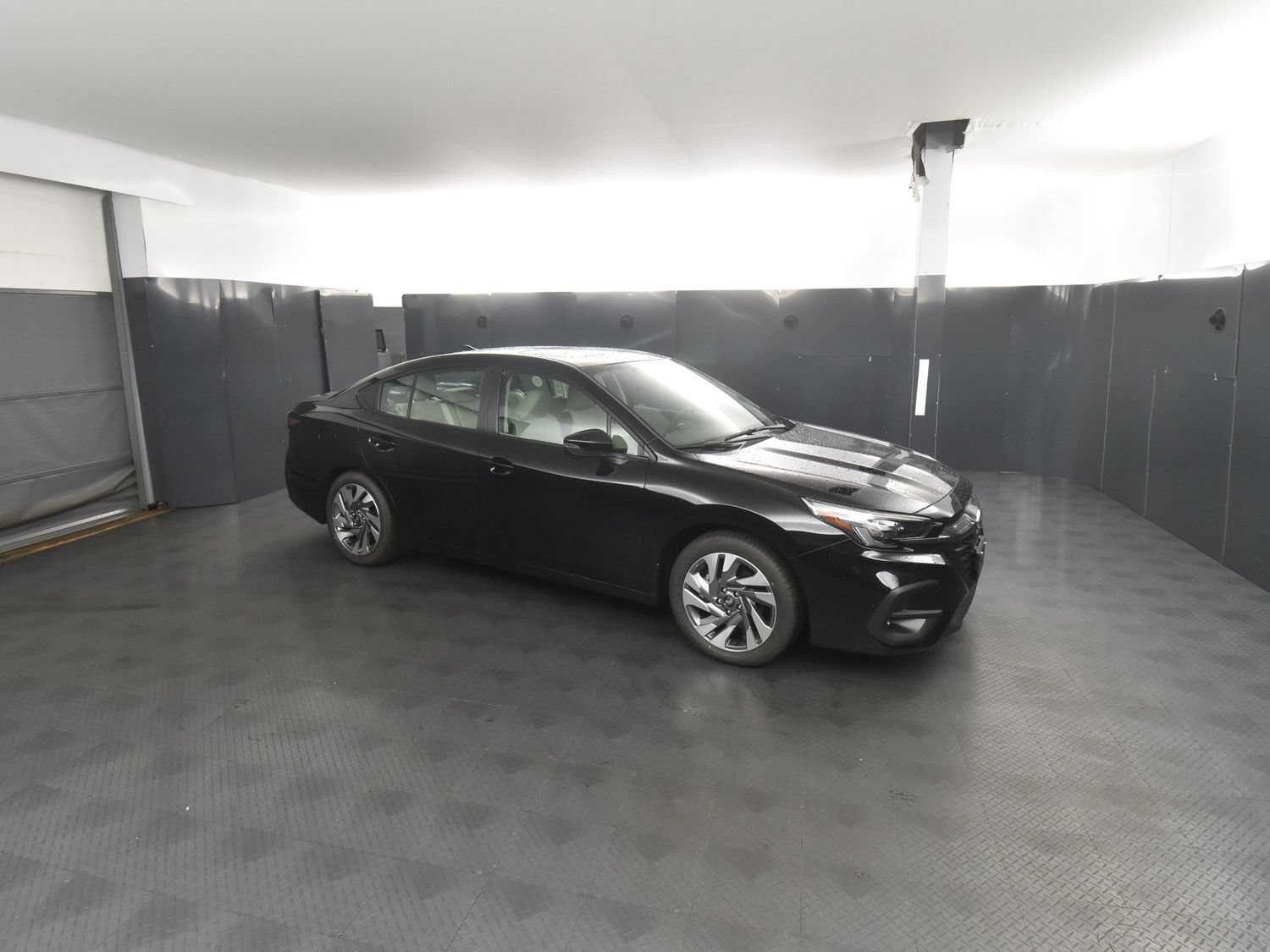 Certified 2025 Subaru Legacy Limited AWD/4WD image 5