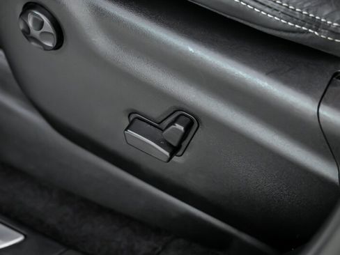 Used 2018 Jeep Grand Cherokee Trackhawk AWD/4WD image 22